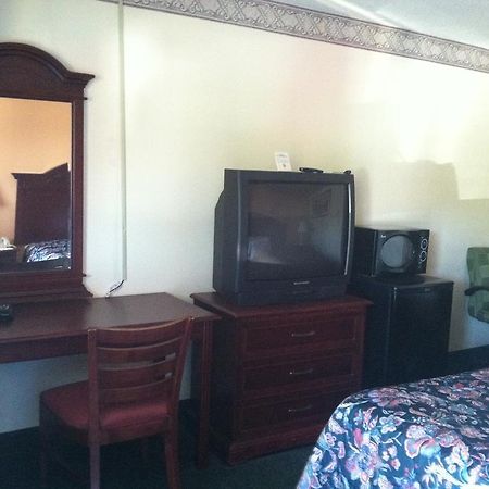 Motel 6 Calera Dış mekan fotoğraf