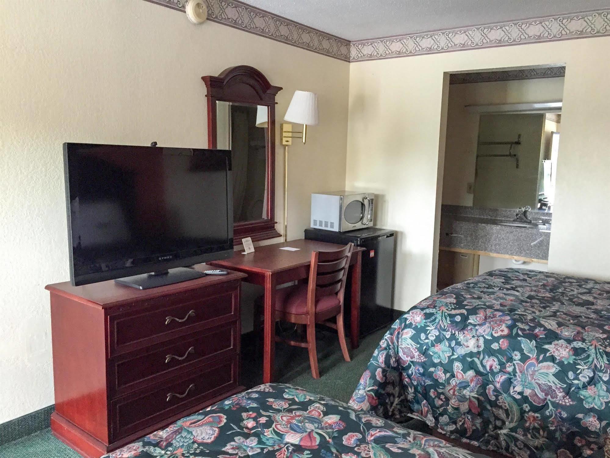 Motel 6 Calera Dış mekan fotoğraf