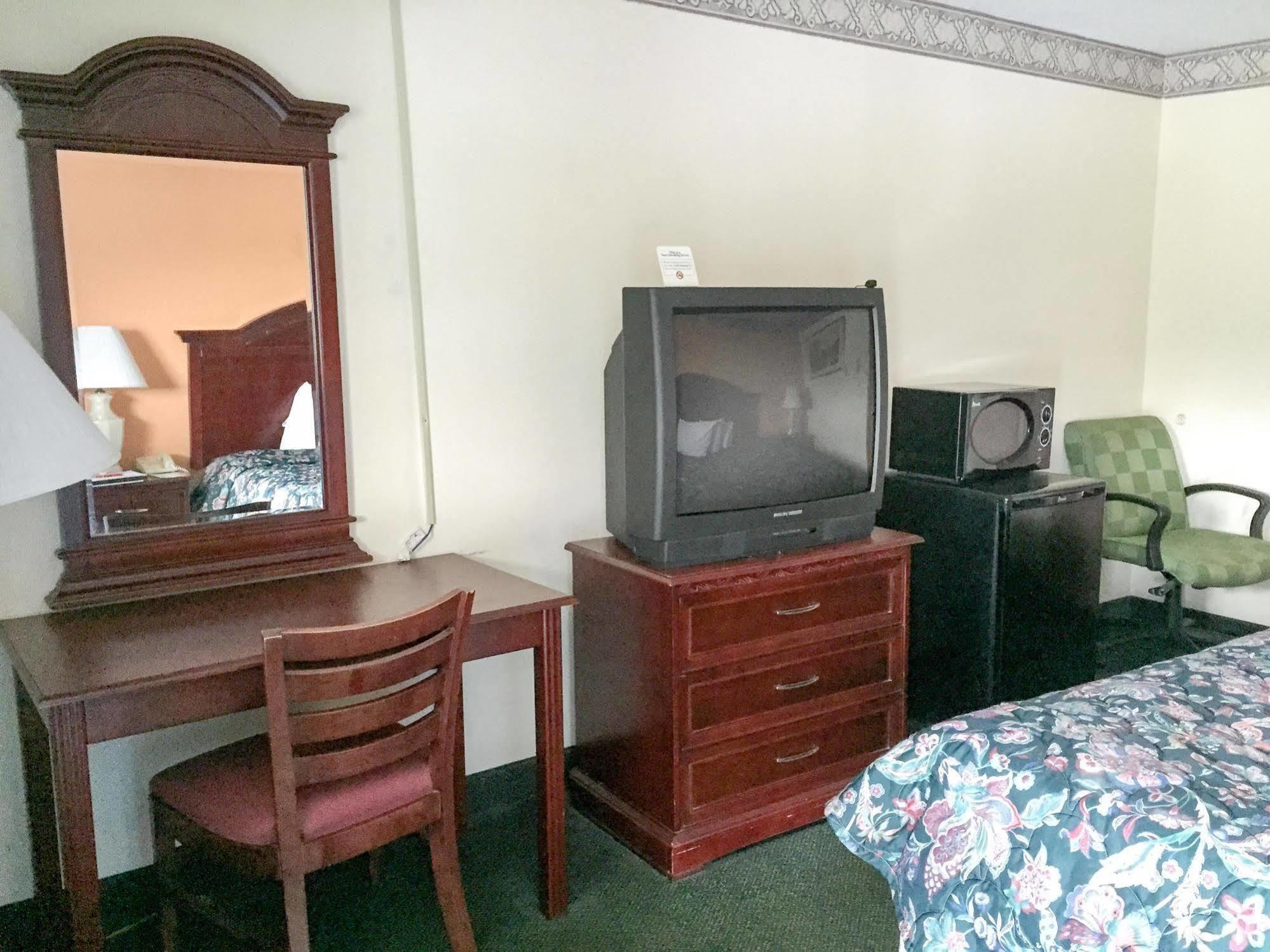 Motel 6 Calera Dış mekan fotoğraf